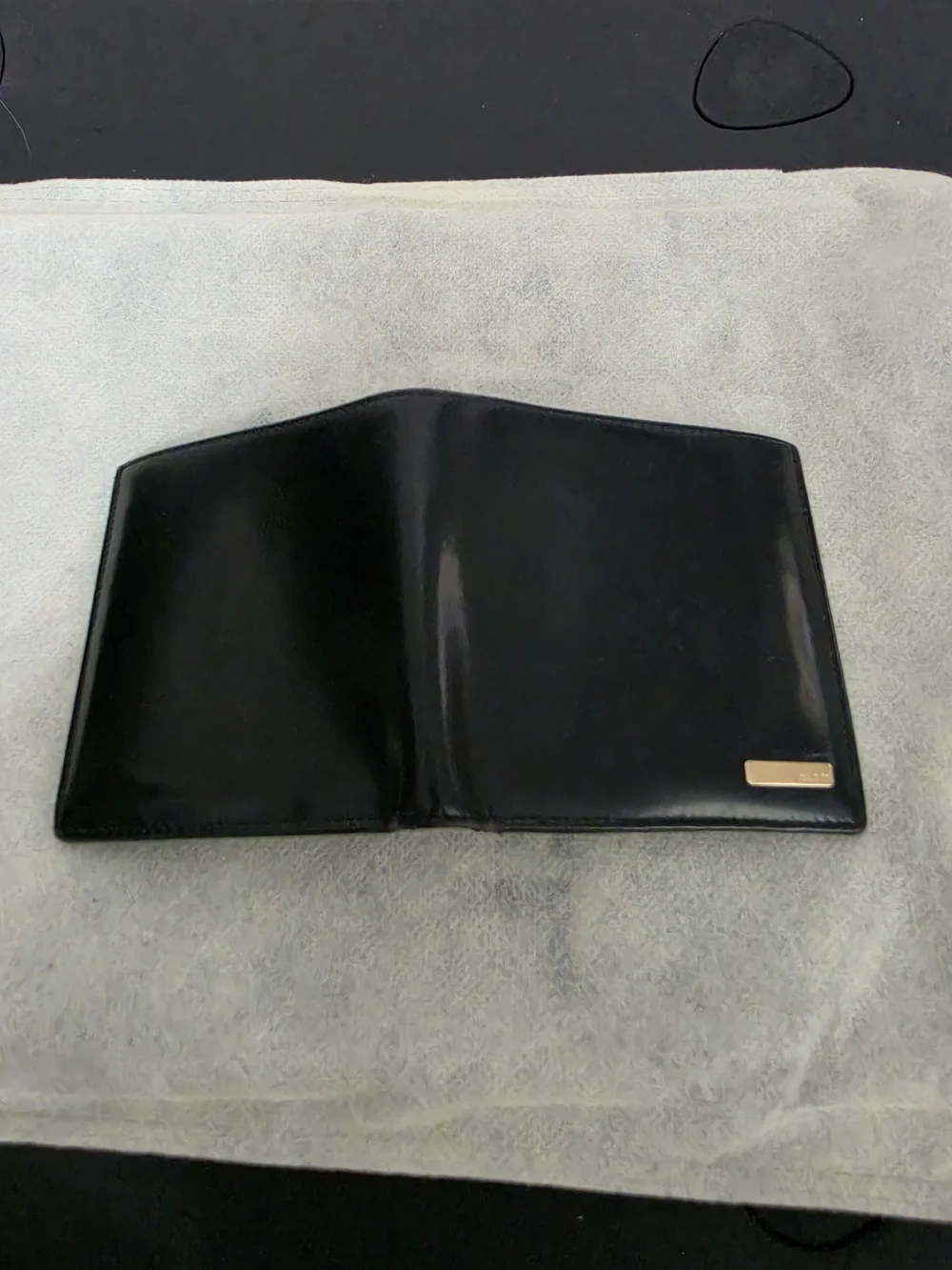 Men's Gucci Leather Bi-Fold Wallet